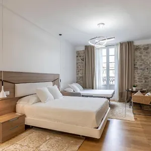 https://bb-plaza-nueva-8.basquecountryhotels.org