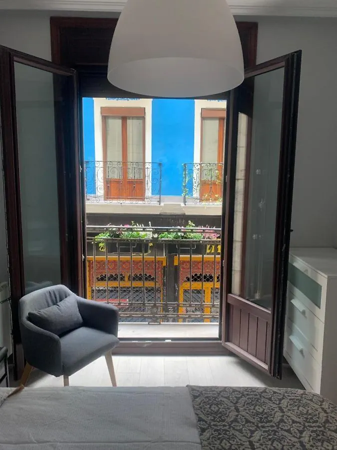 Apartment La Puerta Verde - Casco Viejo-Old Town Bilbao